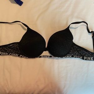 VS pink push up bra
